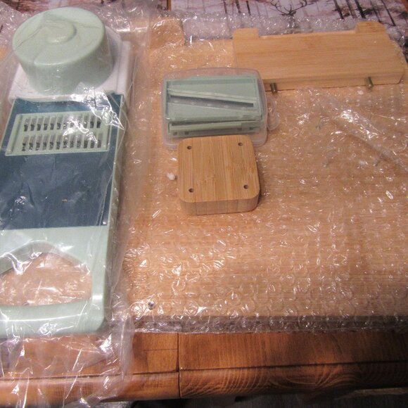 Other - One Handed Chopping Board